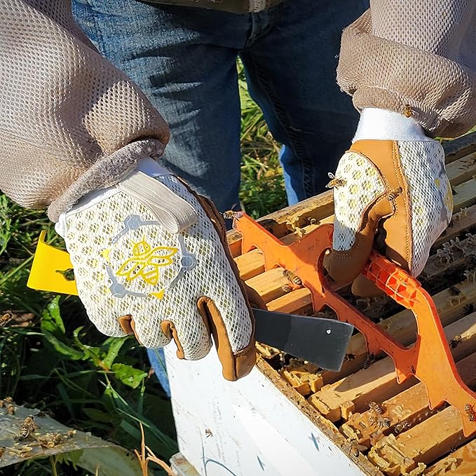 Which Apis Tactical Beekeeping Glove Should I Choose?