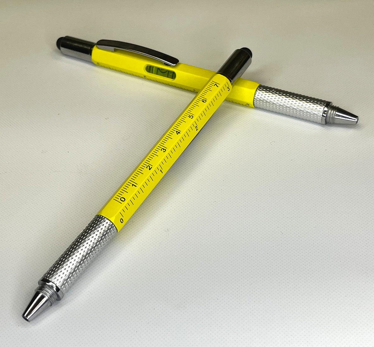 Apis Tactical Famous Beekeeping pens (set of 2 pens)